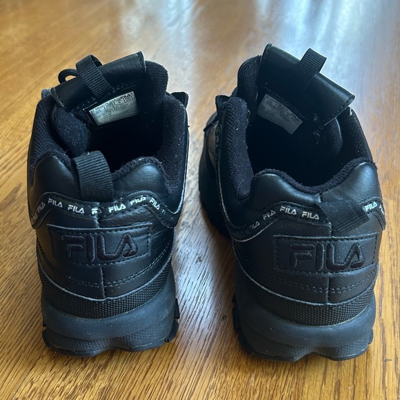 Black FILA DISRUPTOR - Picture 2 of 4